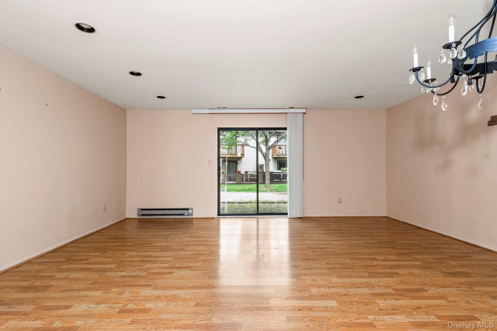 Photo of 100 Daly Boulevard #1406, Oceanside, NY 11572 (MLS # 1046537)