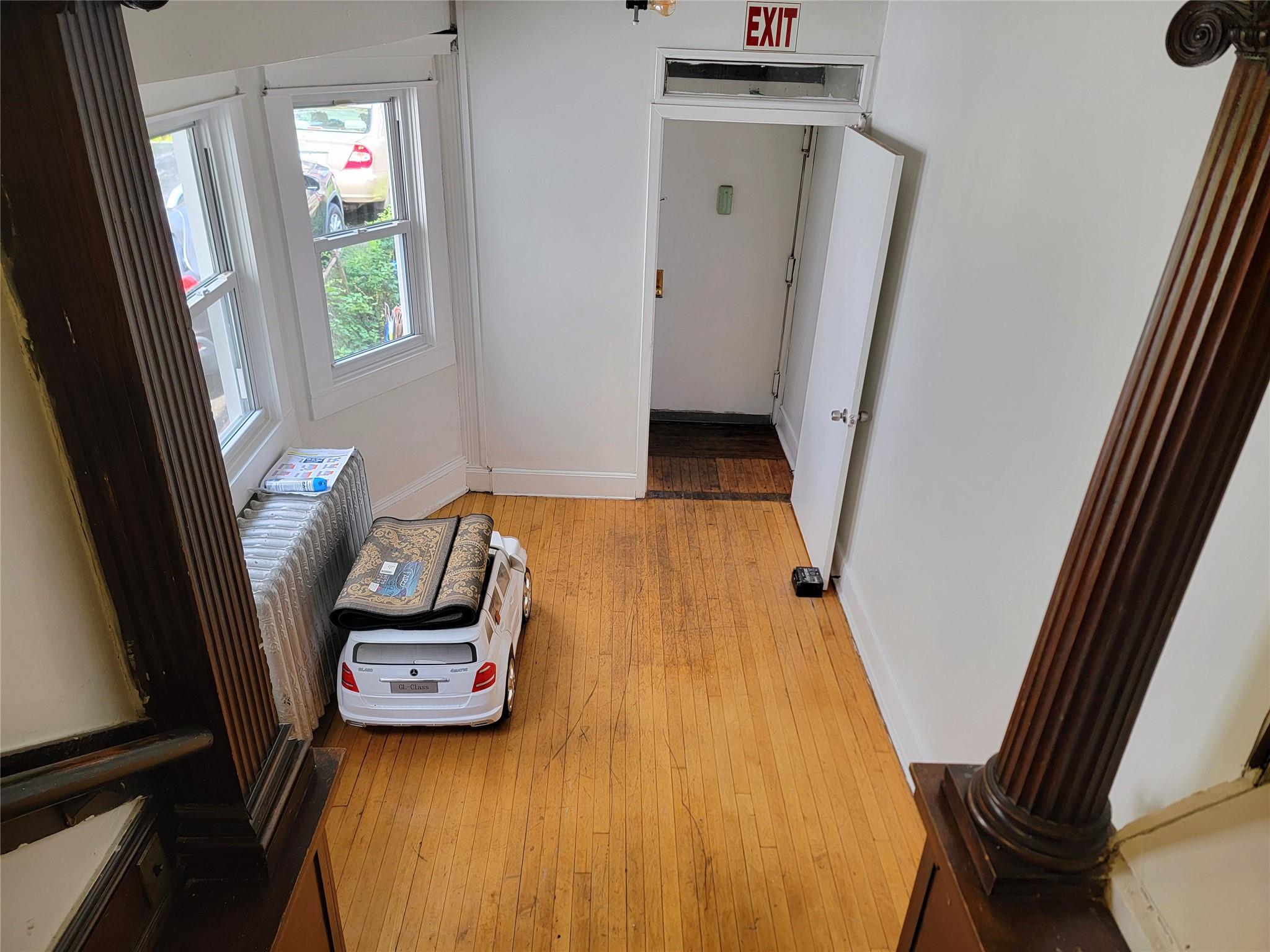142 N Columbus Avenue 2