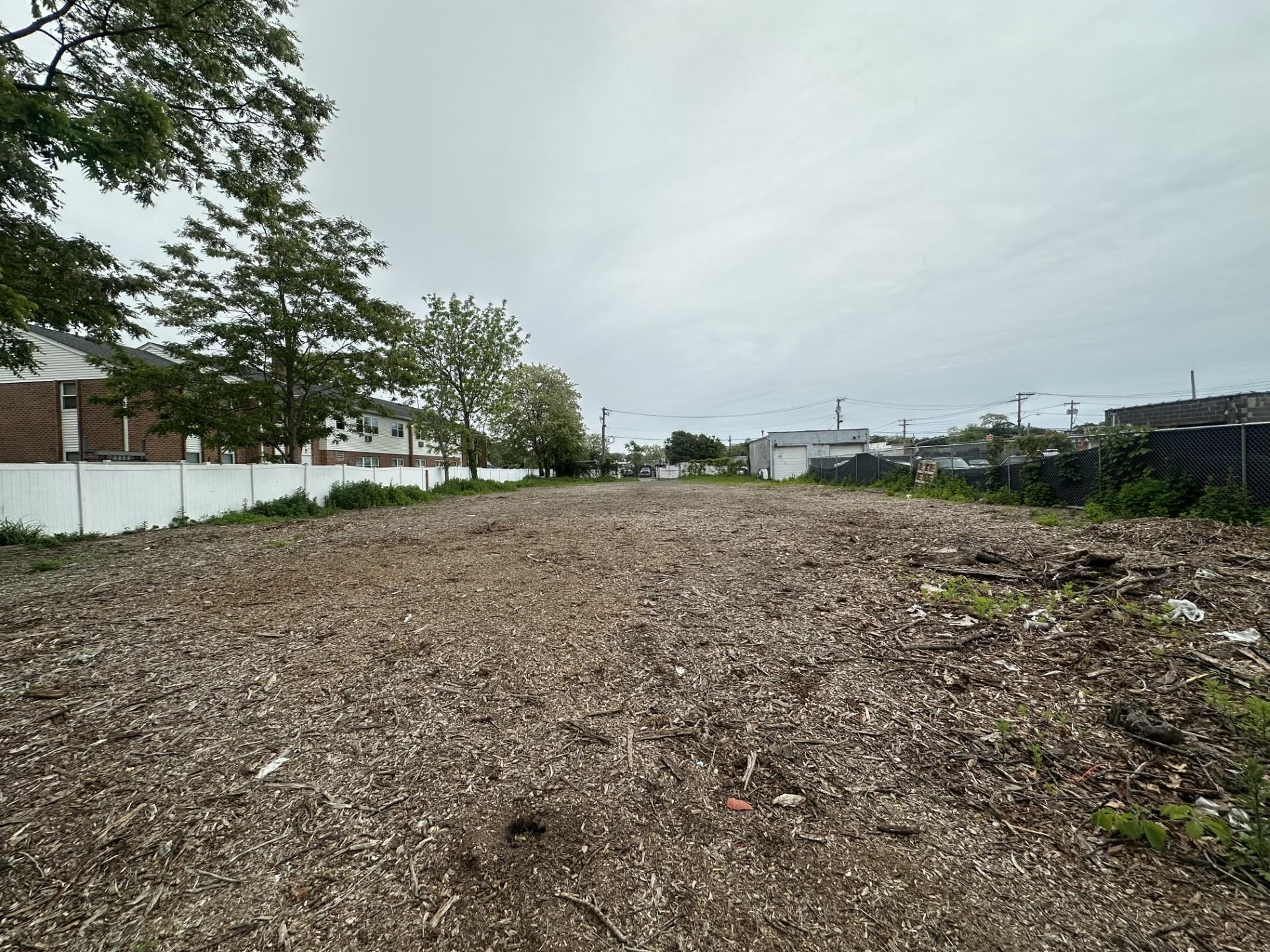 5675 Merrick Road, Massapequa, New York image 1