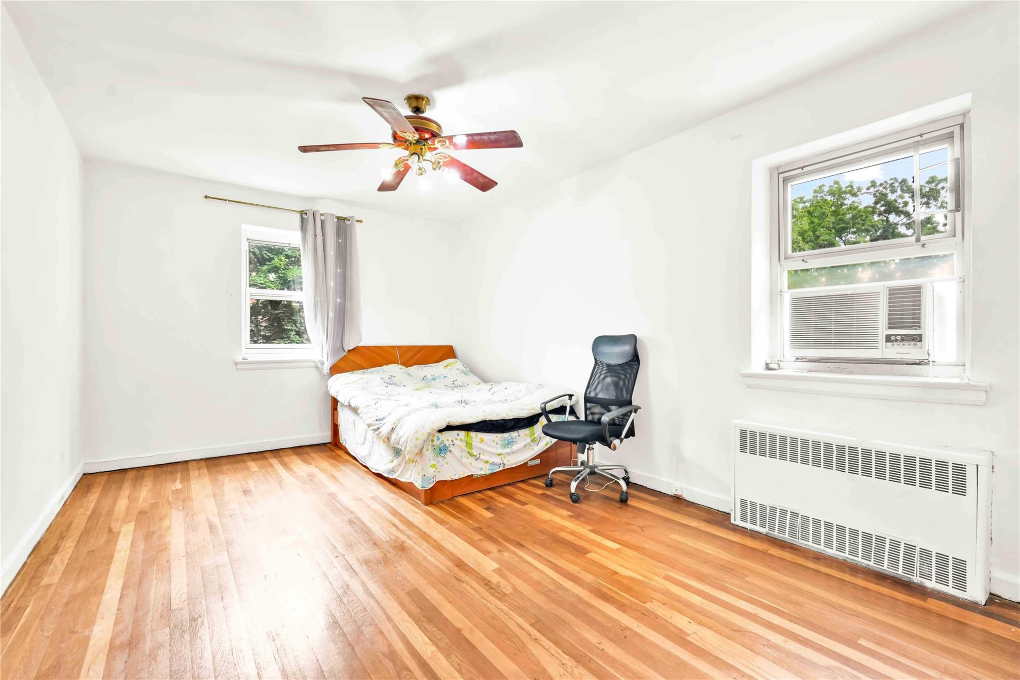 44-69 Kissena Boulevard #4, Flushing, New York image 6