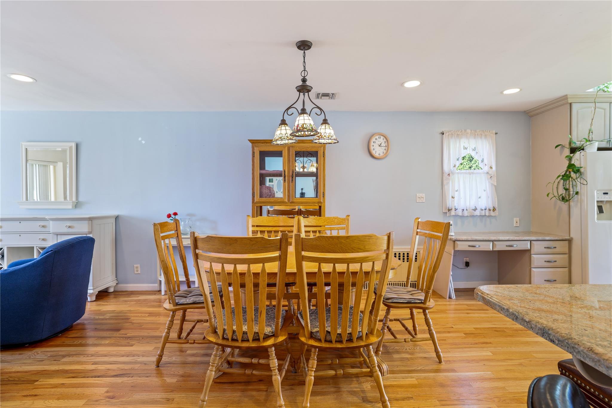 18 Bretton Road, New Hyde Park, New York image 8