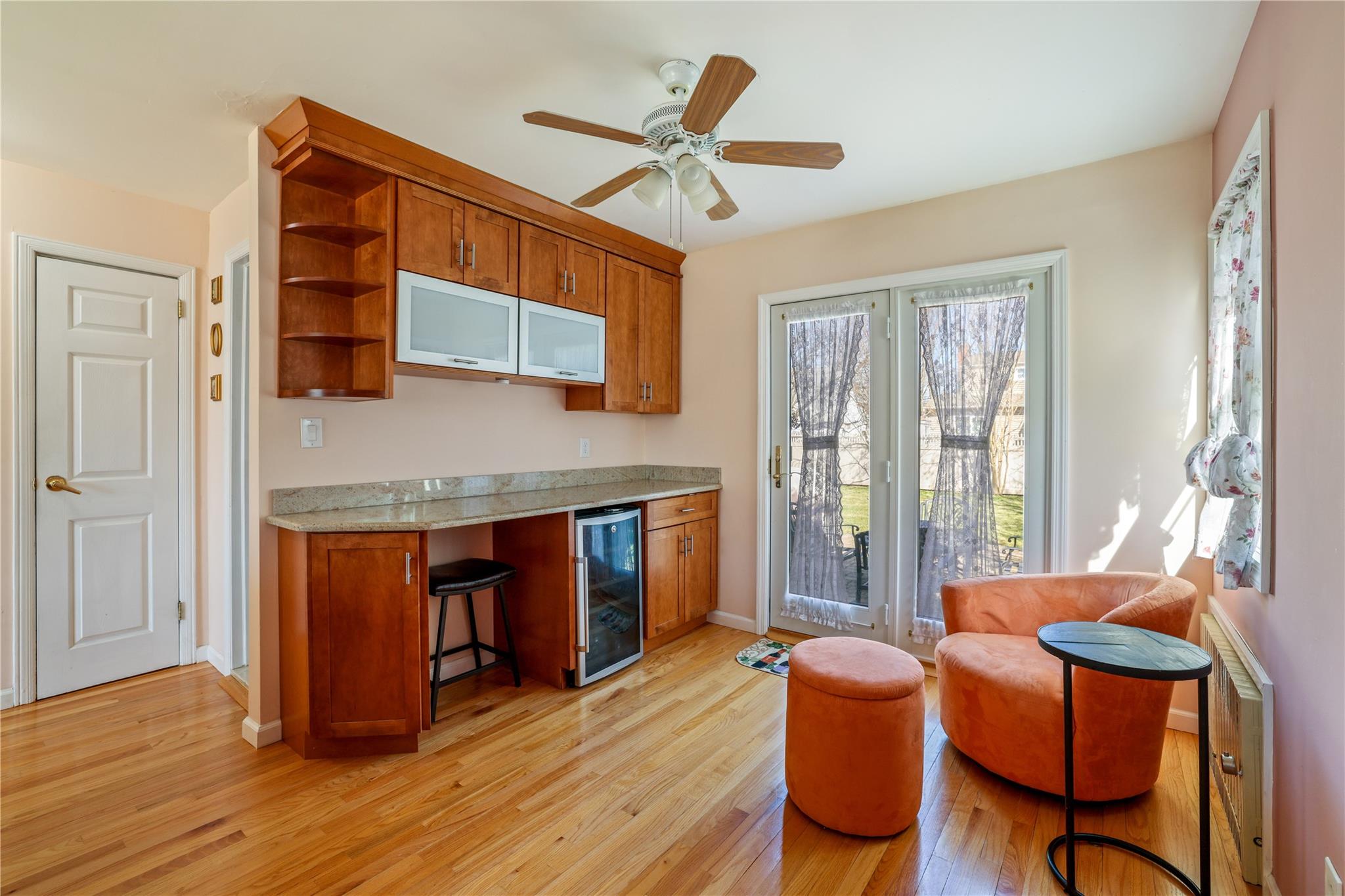18 Bretton Road, New Hyde Park, New York image 15