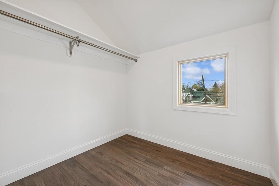 148 S 5th Street, Lindenhurst, New York image 30
