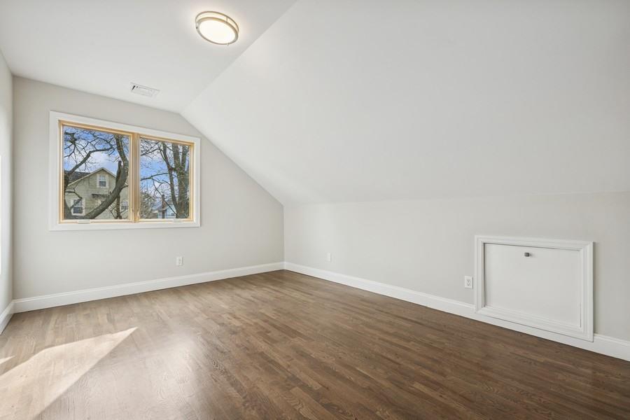 148 S 5th Street, Lindenhurst, New York image 31