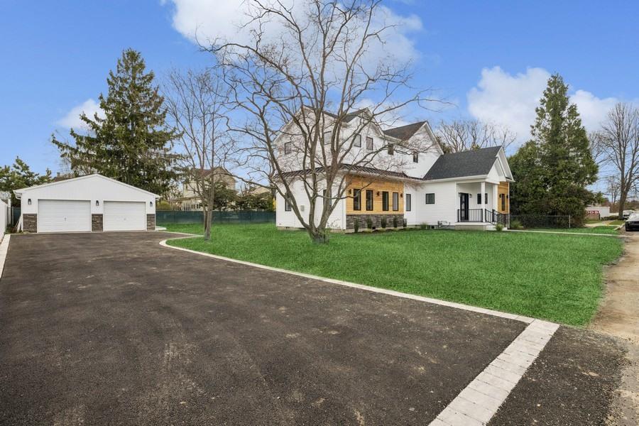 148 S 5th Street, Lindenhurst, New York image 3