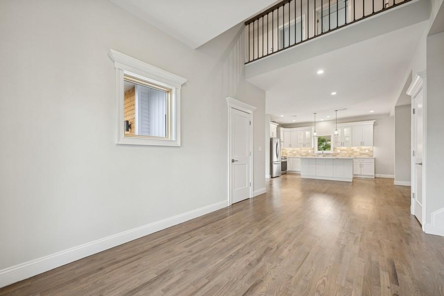 148 S 5th Street, Lindenhurst, New York image 6