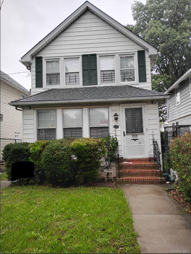 Photo of 9234 Gettysburg Street, Bellerose, NY 11426 (MLS # 1048328)