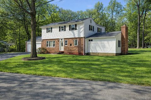 Apartment For Sale - 11 Rensselaer Drive<br/> Spring Valley, NY 10977