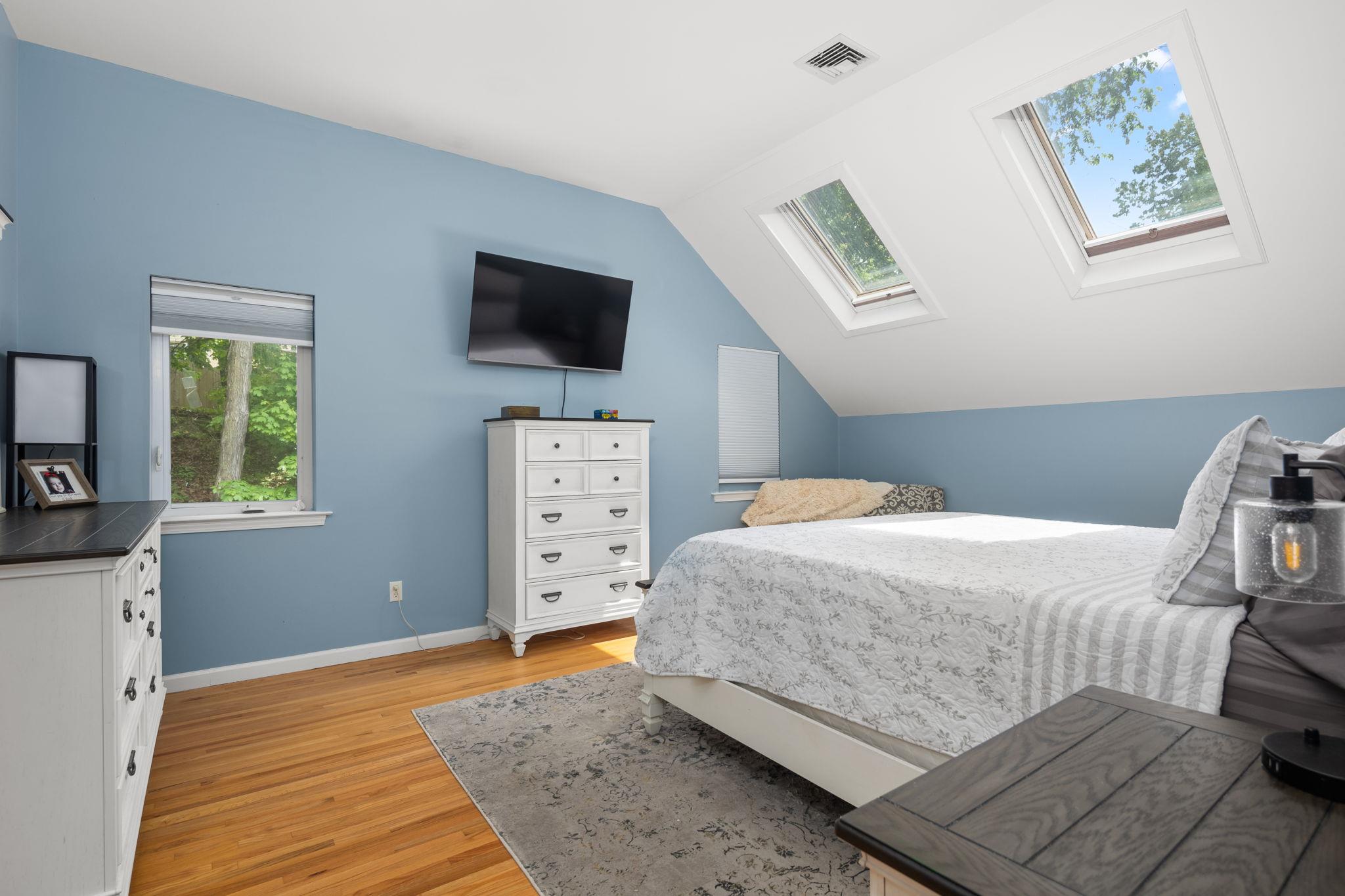 11C Piping Rock Drive, Ossining, New York image 15