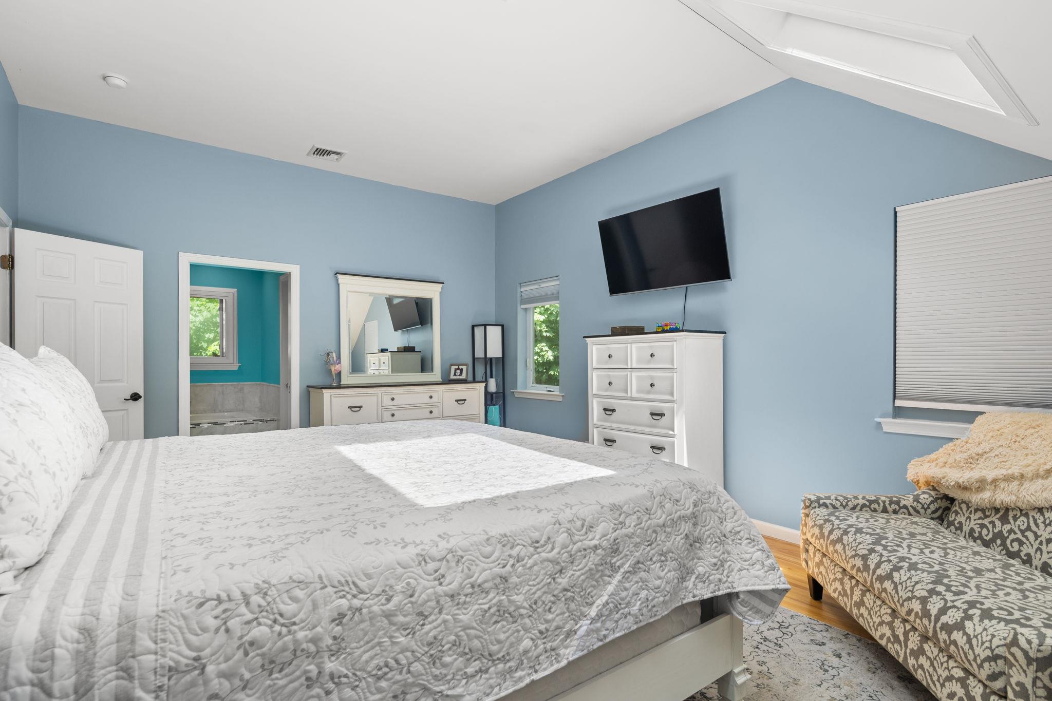 11C Piping Rock Drive, Ossining, New York image 16