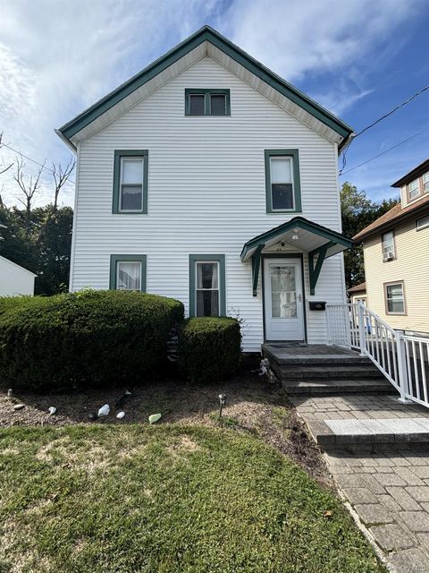 143 N Beacon Street Middletown NY 10940