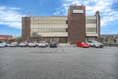 Photo for 15 Matthews Street 102