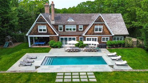 14 W Hills Court Southampton NY 11968