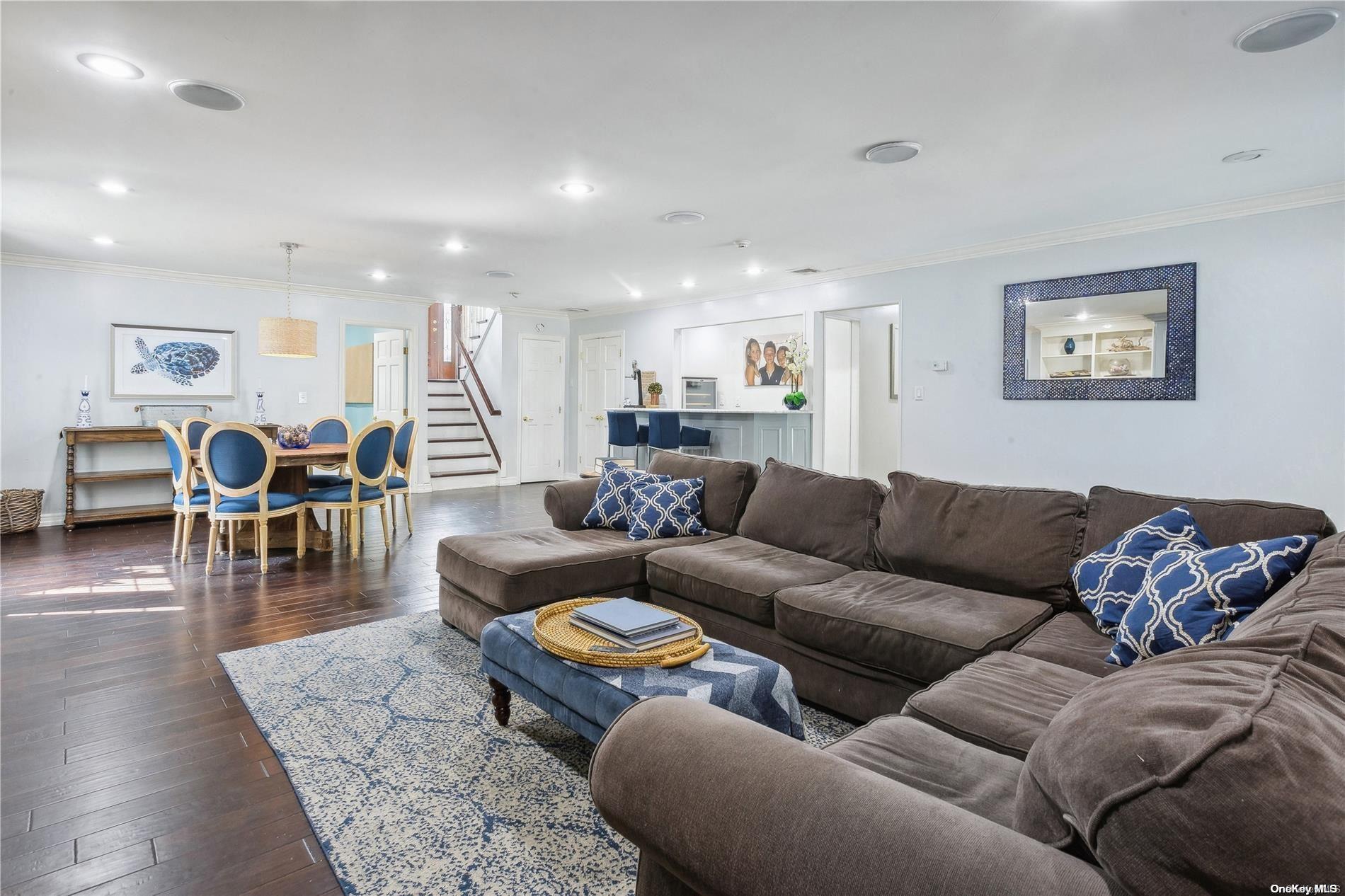 1328 Park St St, Atlantic Beach, New York image 3