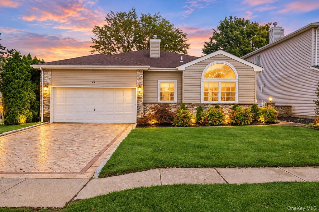 Photo of 77 Hamlet Drive, Hauppauge, NY 11788 (MLS # 1056668)