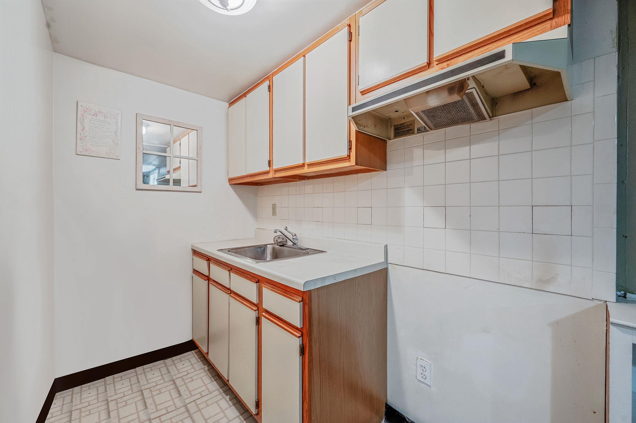 225-19 109th Ave Ave, Queens Village, New York image 23