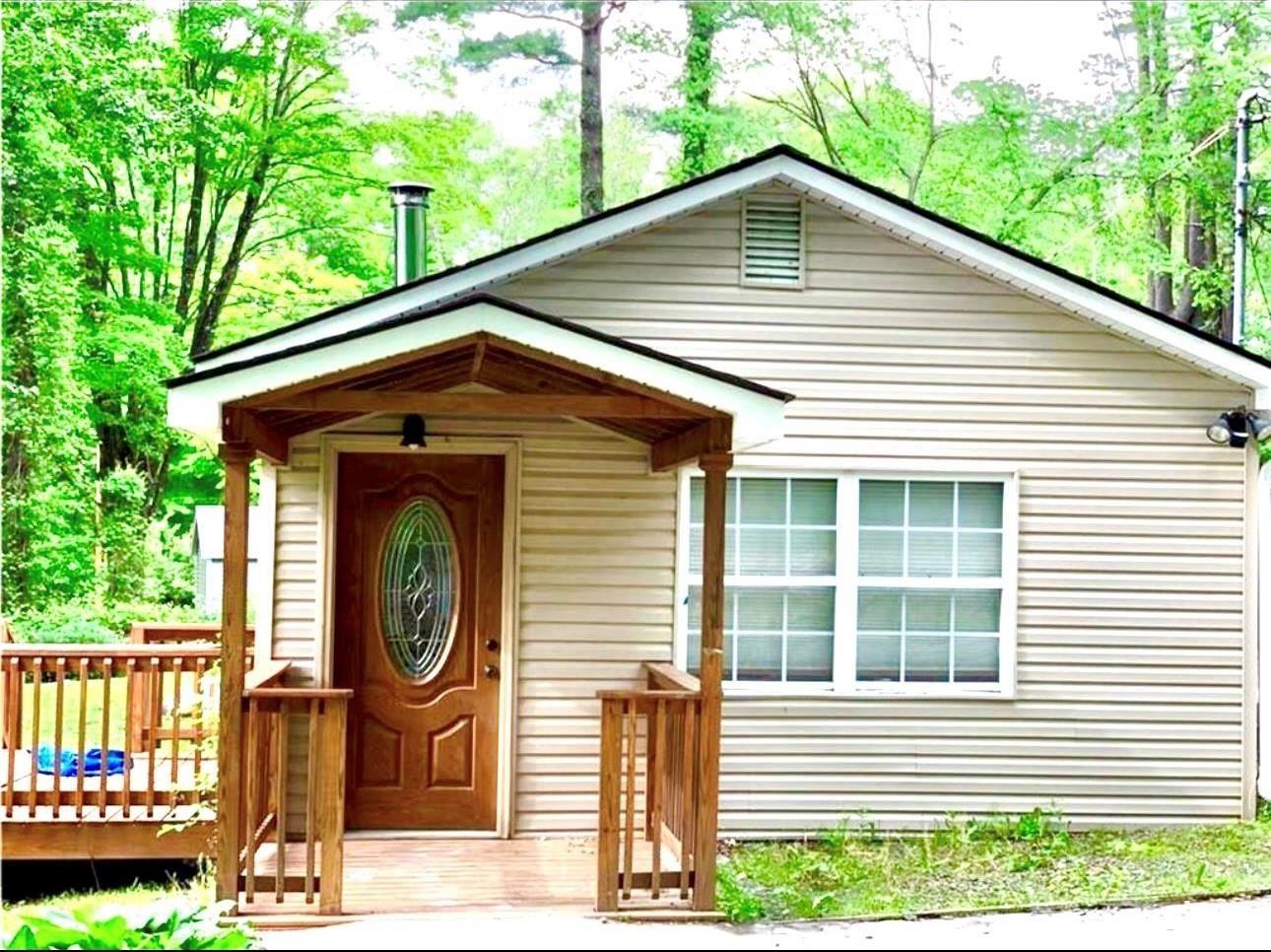 Rental Property at Farmingdale Lane, Bloomingburg, New York - Bedrooms: 3 
Bathrooms: 1 
Rooms: 6  - $2,500 MO.