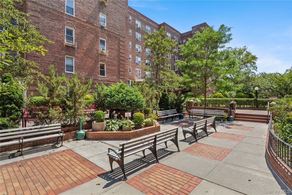 Photo of 9931 64th Avenue #E-9, Rego Park, NY 11374 (MLS # 963751)