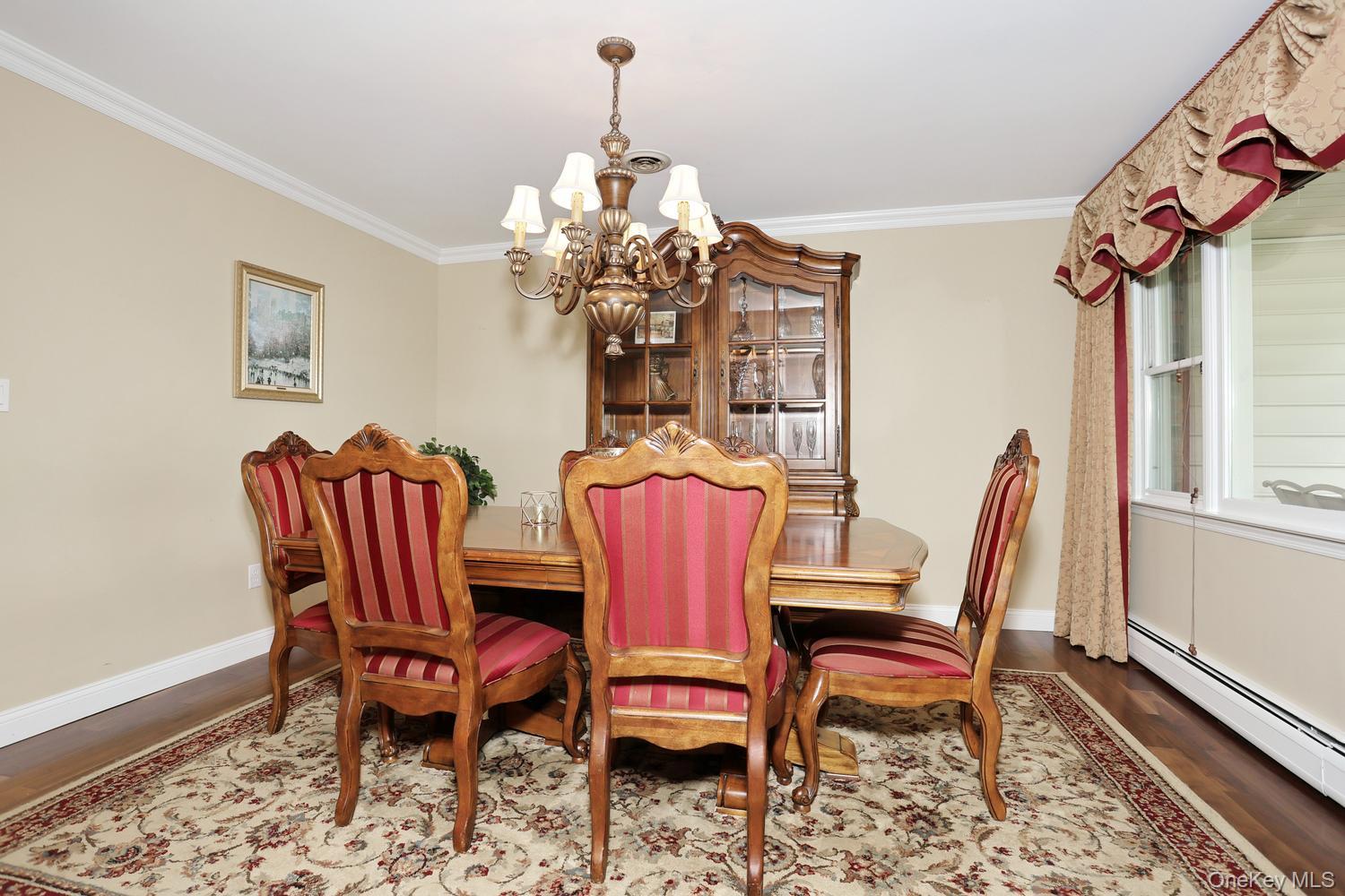 4 Plum Court