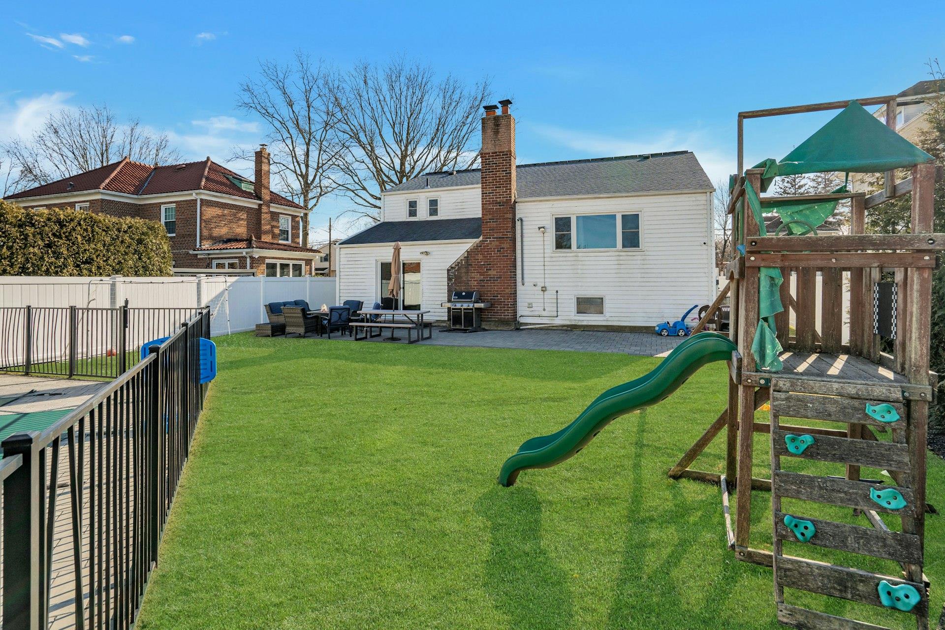 3191 Wilmarth Place, Wantagh, New York image 39