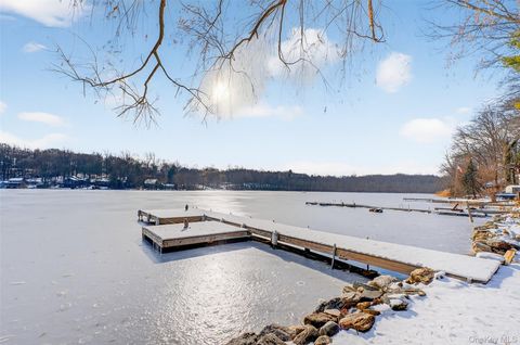 34 Twin Lakes Road South Salem NY 10590