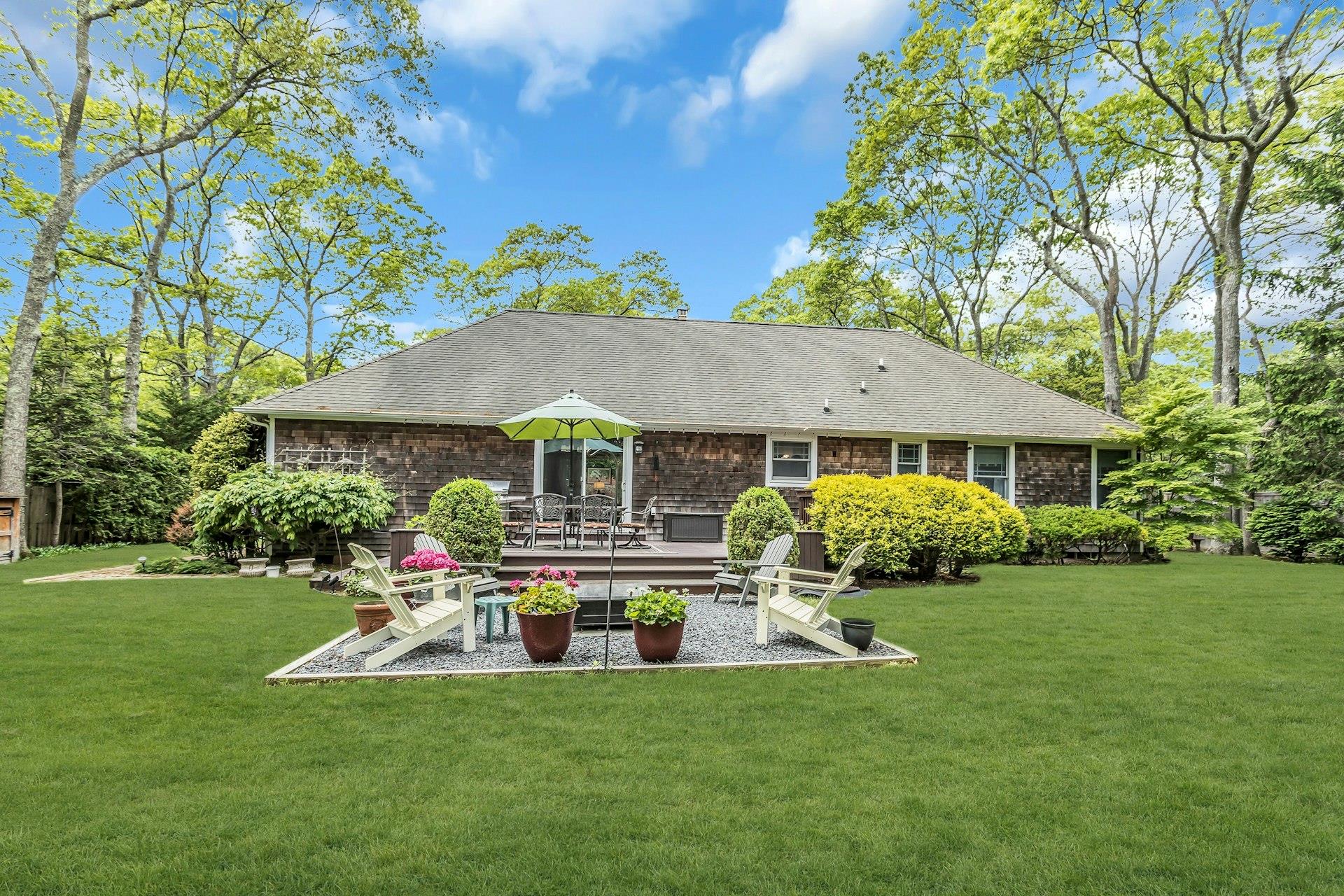 13 Delacey Avenue, East Quogue, New York image 27