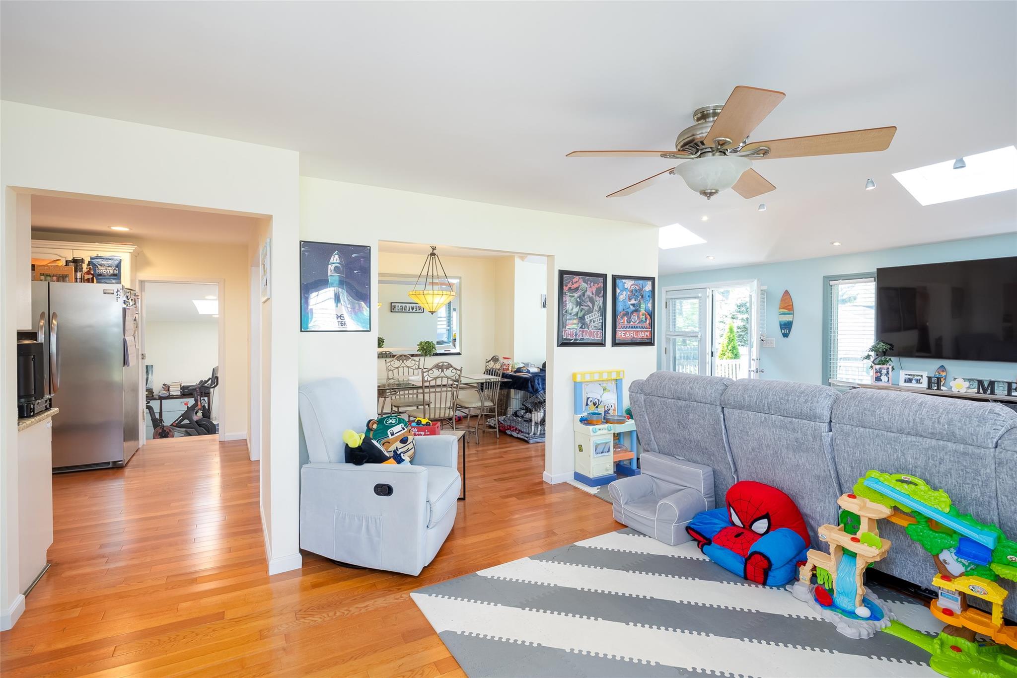 48 Seawanhaka Avenue, Nesconset, New York image 12