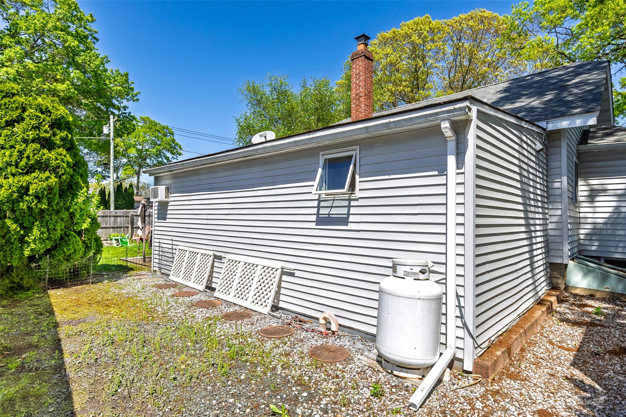 48 Seawanhaka Avenue, Nesconset, New York image 36