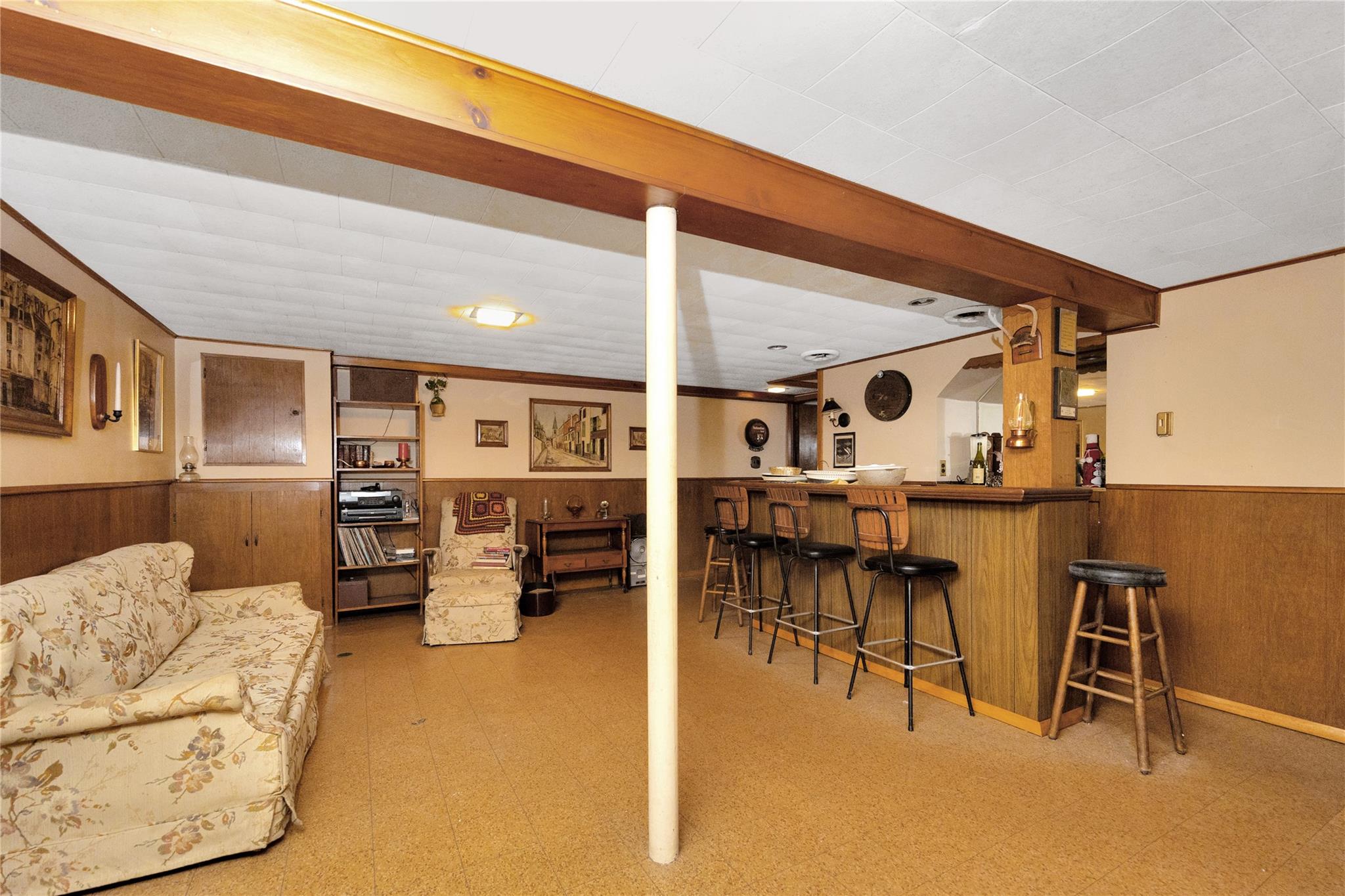 121 Sullivan Avenue, Farmingdale, New York image 24