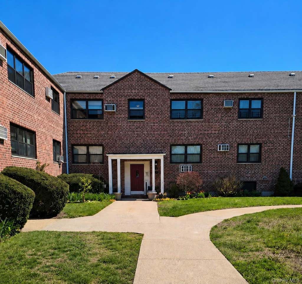 Photo of 155-29 81st Street #1, Howard Beach, NY 11414 (MLS # 1023227)