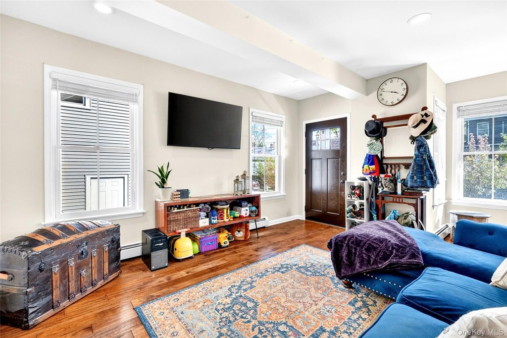 Photo of 202 High Avenue, Nyack, NY 10960 (MLS # 975446)