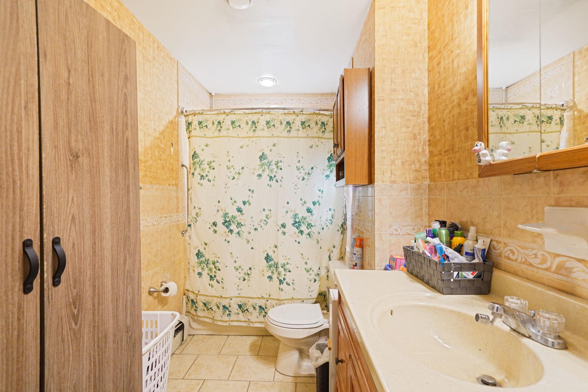 210 Oakdale Bohemia Road, Bohemia, New York image 22