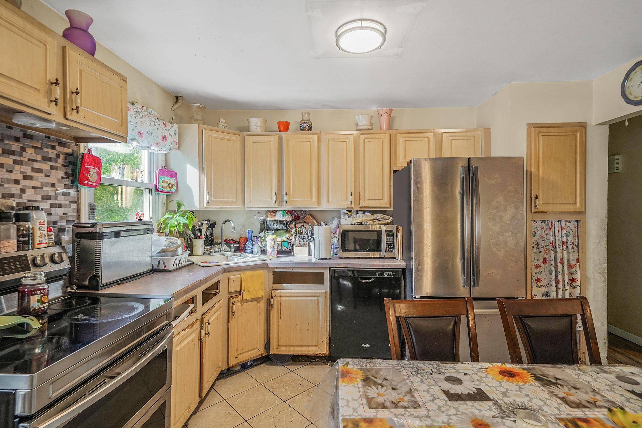210 Oakdale Bohemia Road, Bohemia, New York image 13