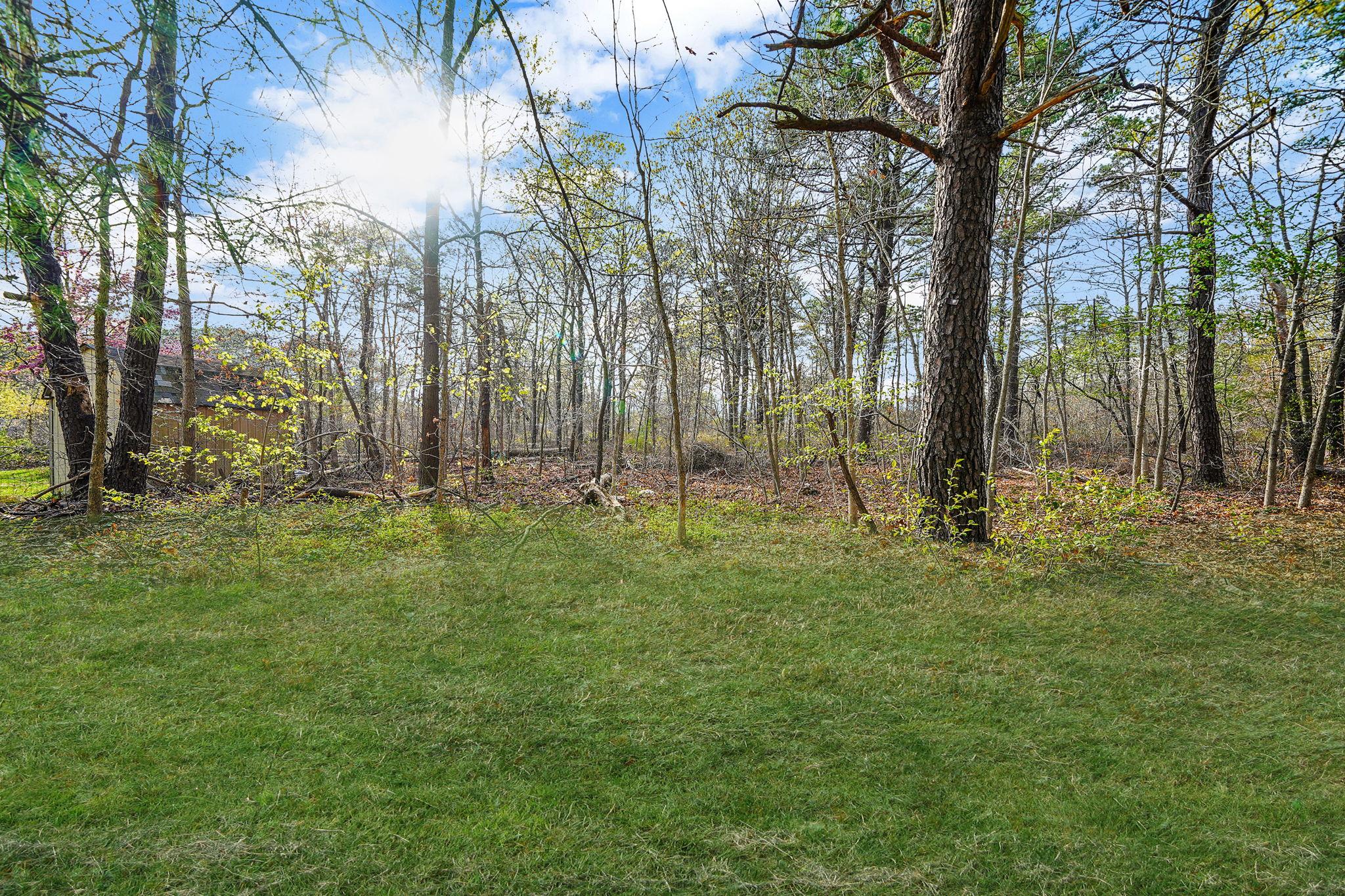210 Oakdale Bohemia Road, Bohemia, New York image 8