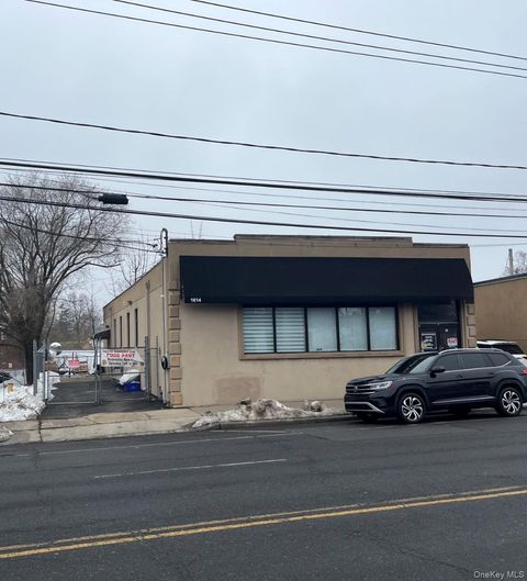 Photo of 1614 Grand Avenue, Baldwin, NY 11510 (MLS # 964046)