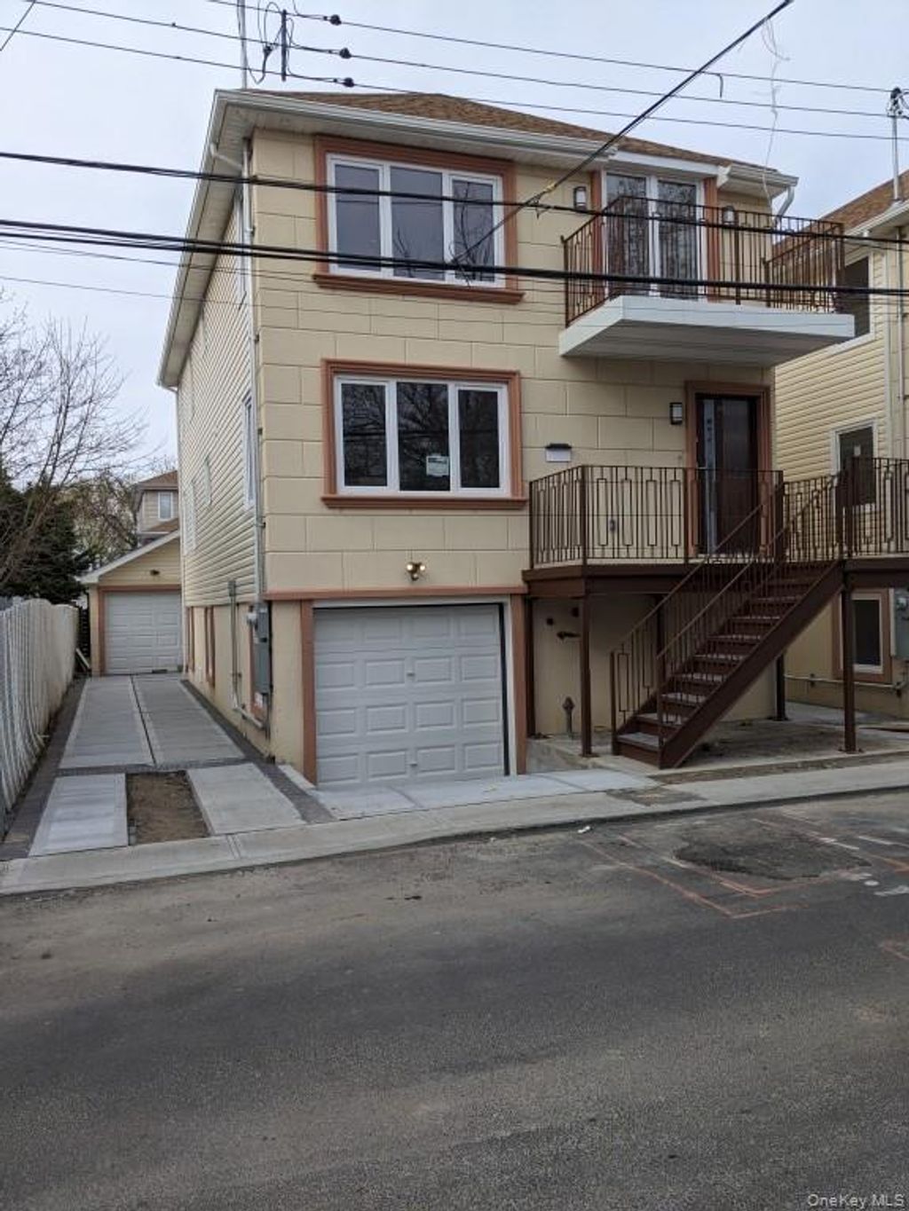 Photo of 102-31 164th Avenue, Howard Beach, NY 11414 (MLS # 983306)
