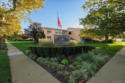 210 Westend Avenue 8A Freeport NY 11520