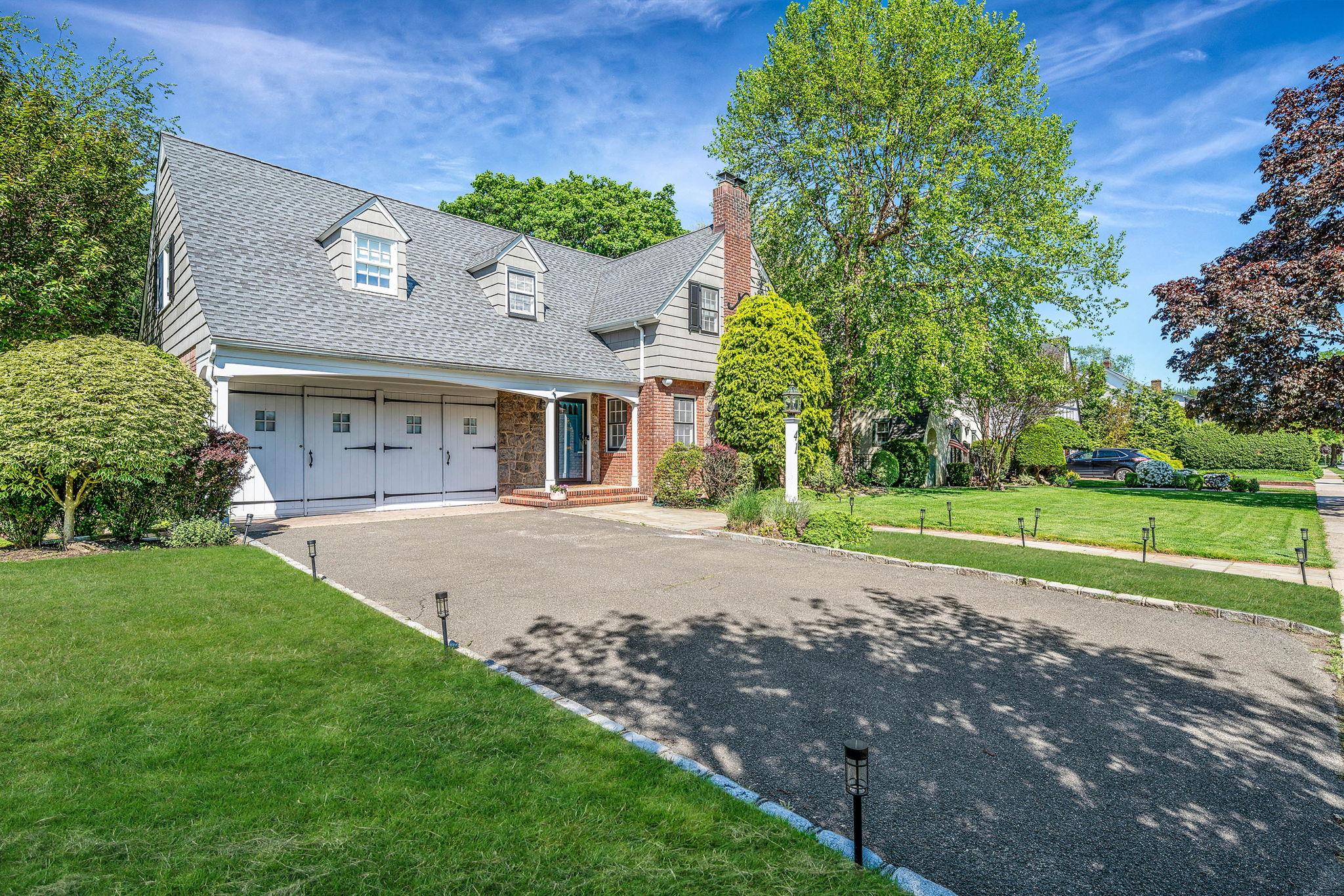 41 Westminster Road, Rockville Centre, New York image 2