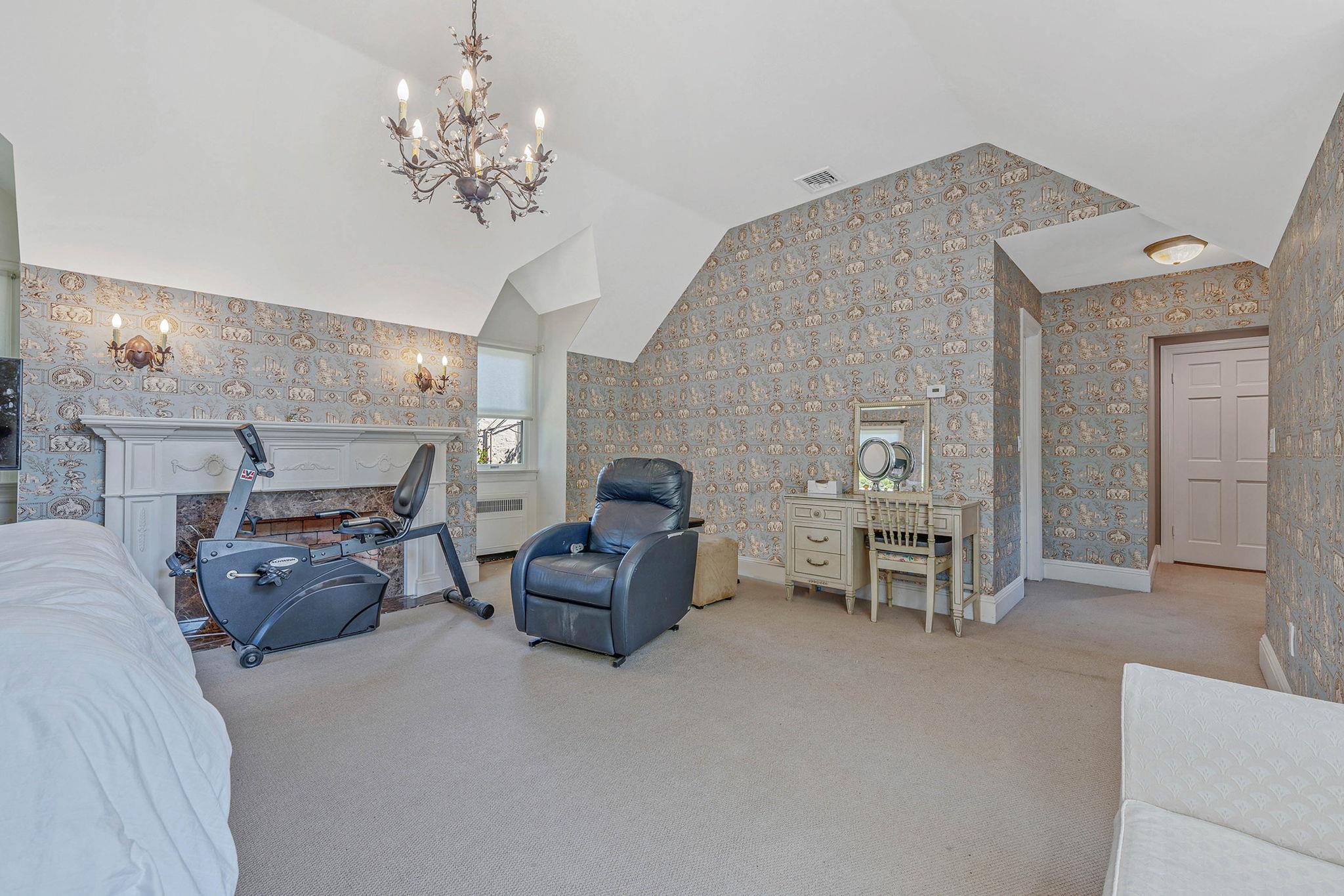 41 Westminster Road, Rockville Centre, New York image 17