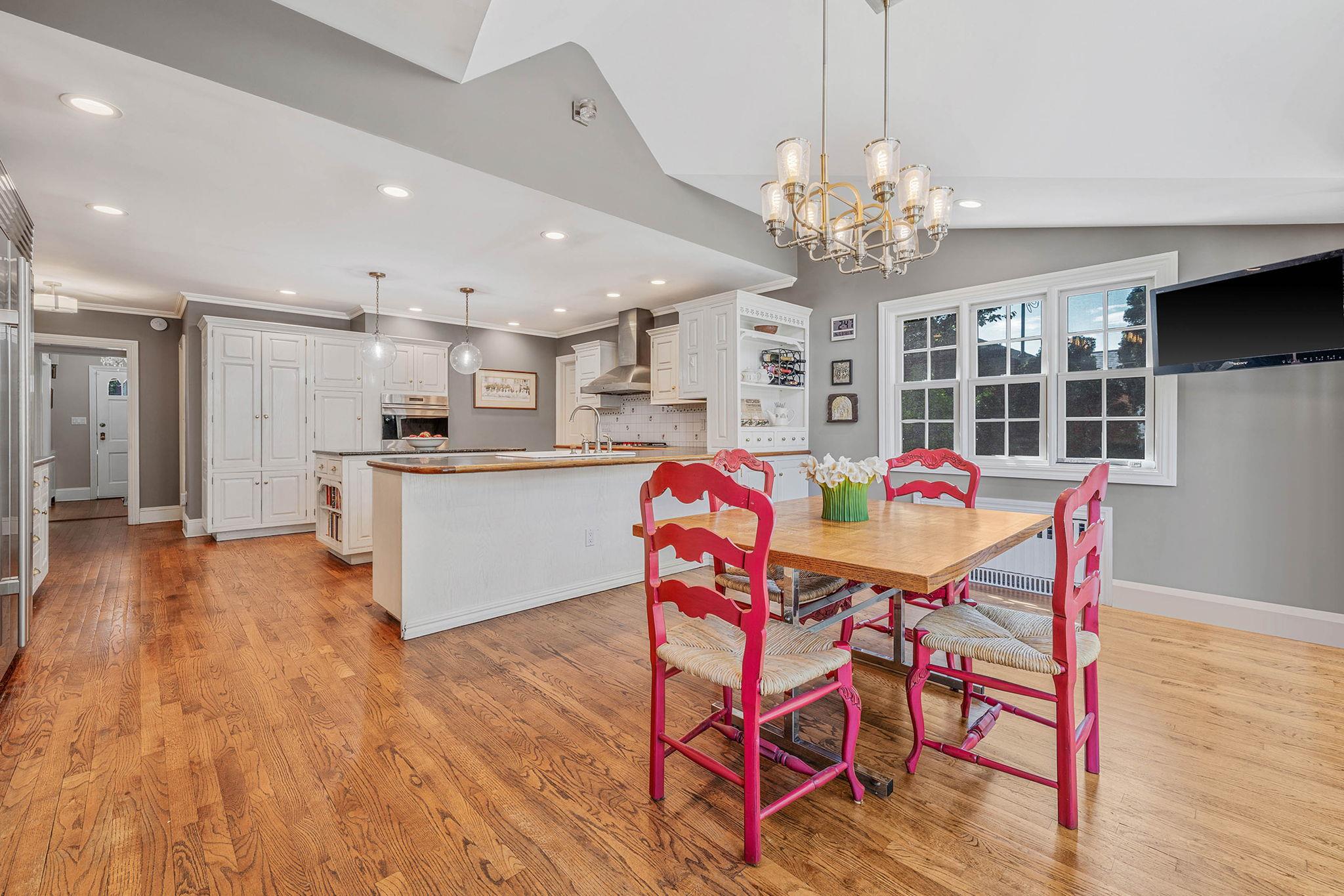 41 Westminster Road, Rockville Centre, New York image 6