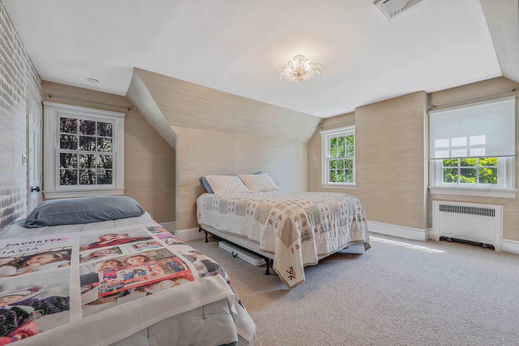 41 Westminster Road, Rockville Centre, New York image 19