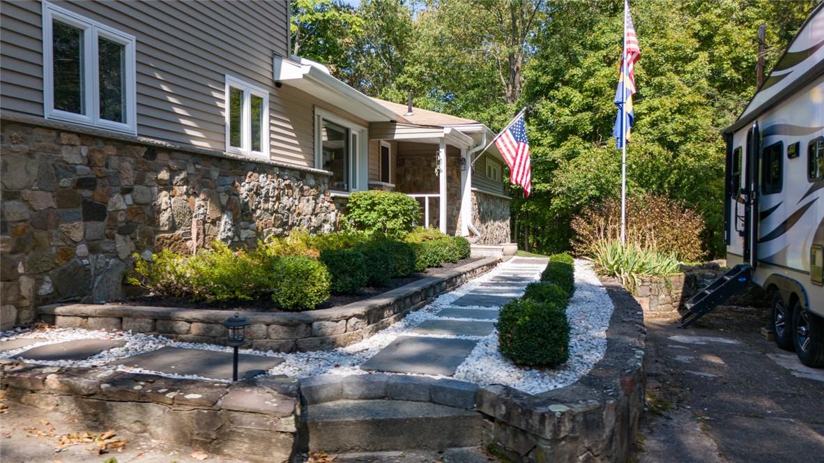 107 Van Voorhis Terrace, Wappingers Falls, New York image 4