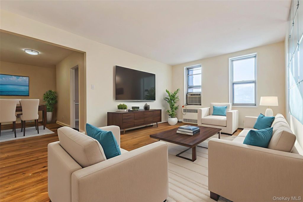 Photo of 223 Brigham Street #EE4, Brooklyn, NY 11229 (MLS # 941848)