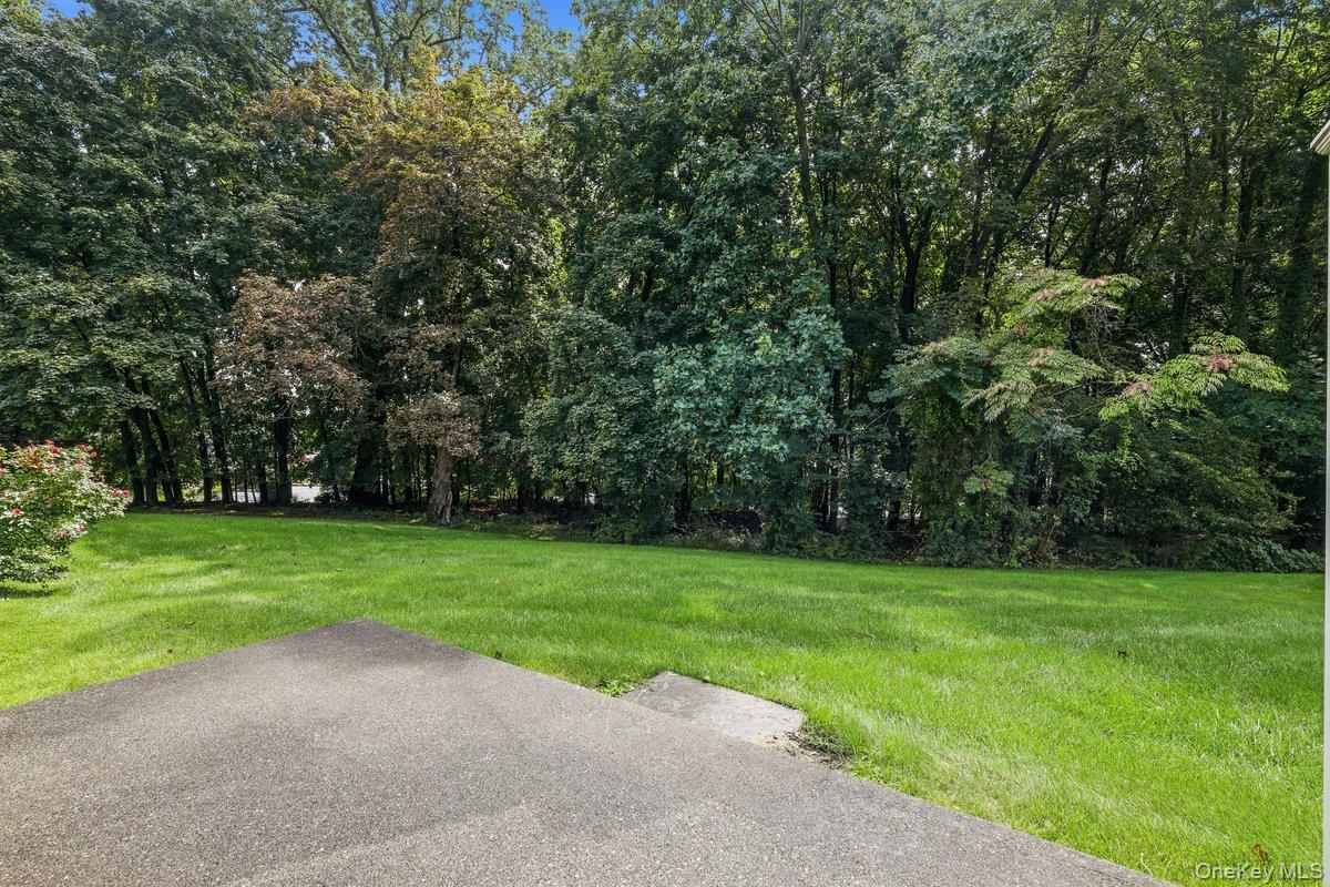 5 Meadowlark Circle