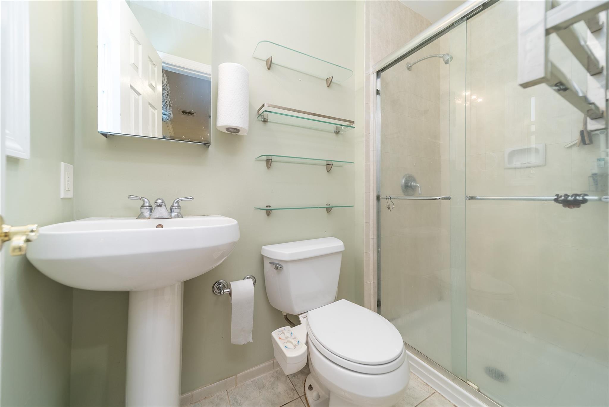2544 New York Avenue, Melville, New York image 11
