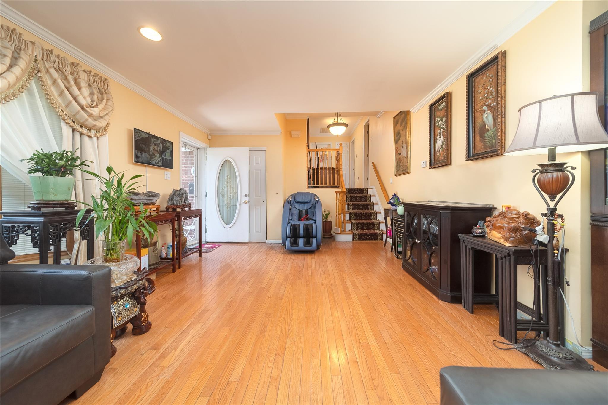 2544 New York Avenue, Melville, New York image 4