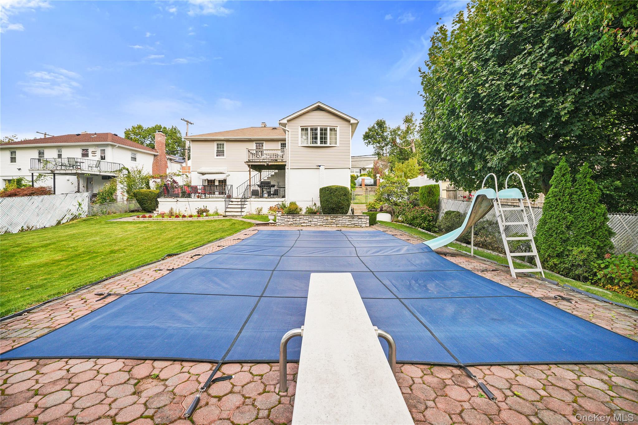 181 Roundhill Drive