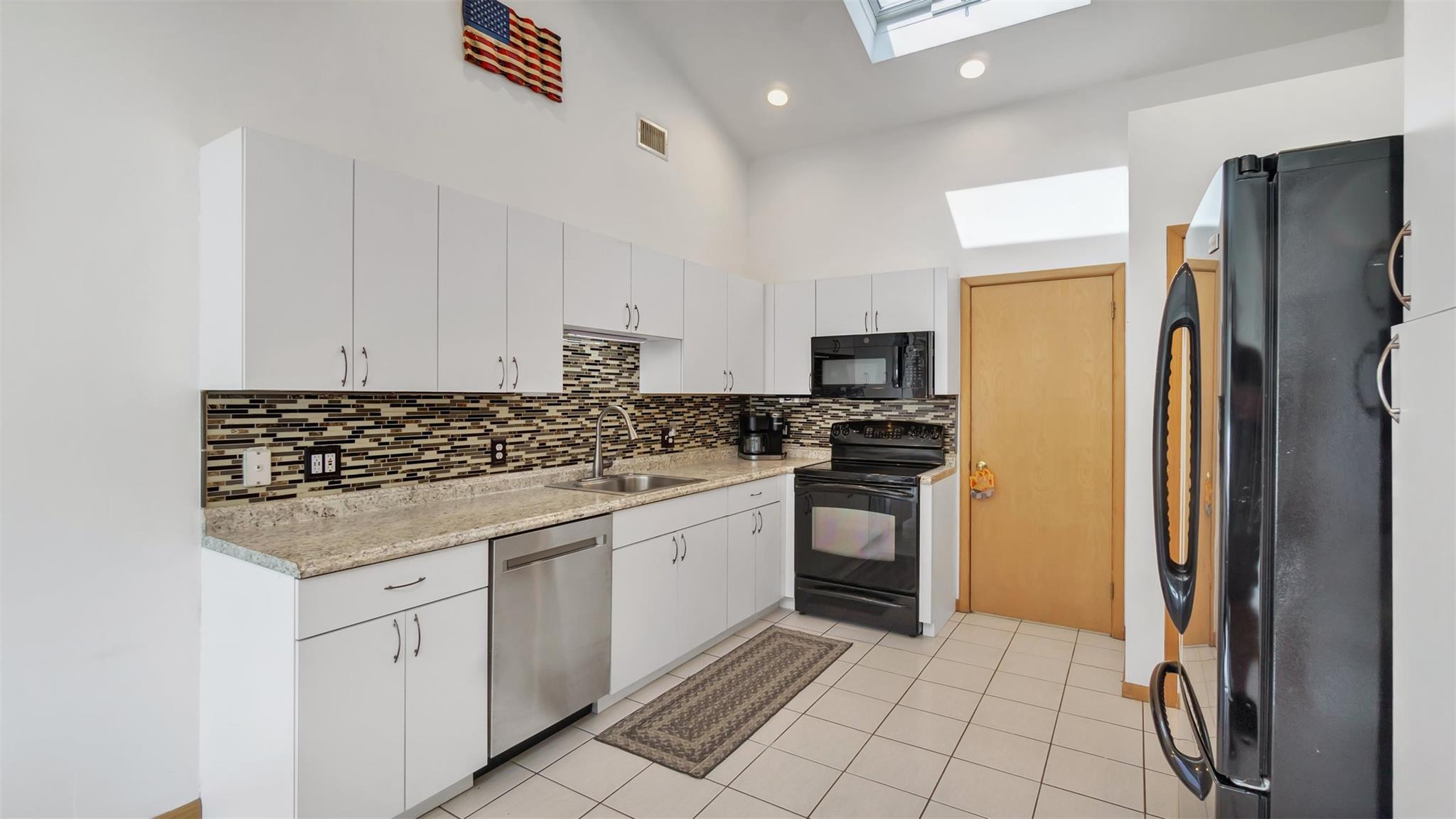 24 Jacobs Place, Aquebogue, New York image 18