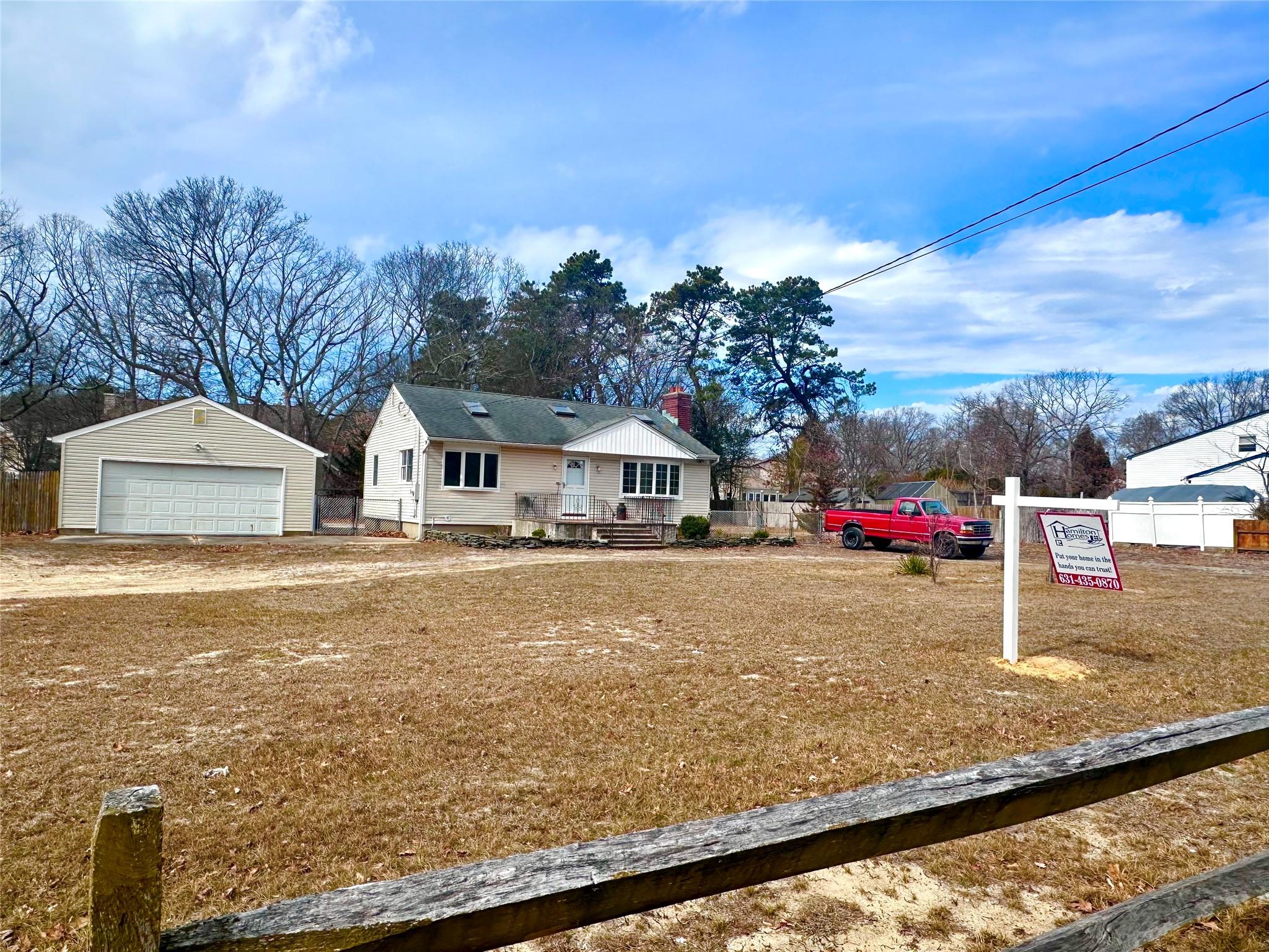 88 N Coleman Road, Centereach, New York image 13