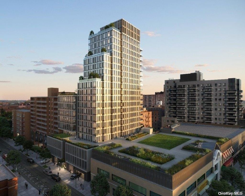 Photo of 136-18 Maple Avenue #19G, Flushing, NY 11355 (MLS # 950916)